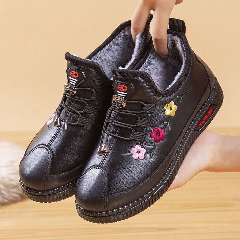 נעלי עור עם פרחים לנוחות יוקרתית ועמידה