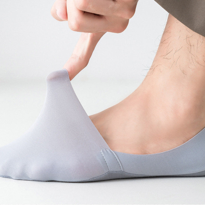 Silk frozen socks: Anti-slip comfort for your feet 