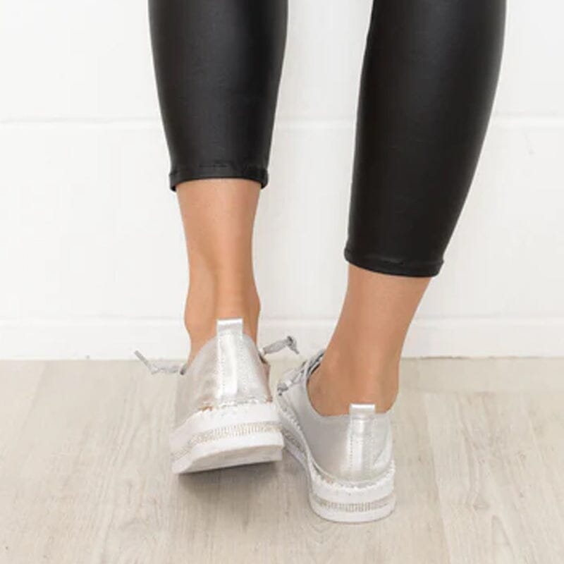 Shiny Silver Sneakers: Combine Style and Comfort for Your Everyday Life