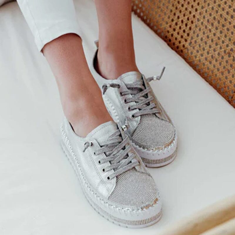 Shiny Silver Sneakers: Combine Style and Comfort for Your Everyday Life